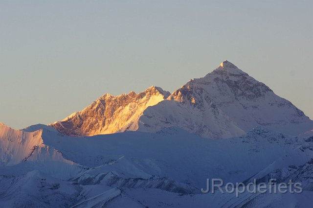 DSC03399.JPG - Opkomende zon op de Mount Everest